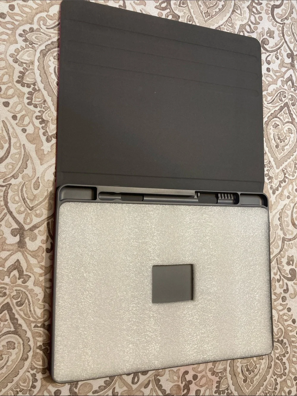 heyday Magenta Folio Case with Stylus Holder